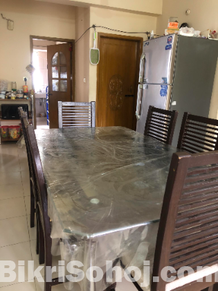 Dinning table